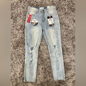 High Waisted Mom Jeans Size 7/28